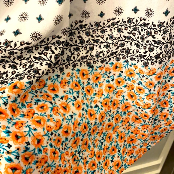 Torrid blouse short sleeve size 2 - Picture 5 of 6